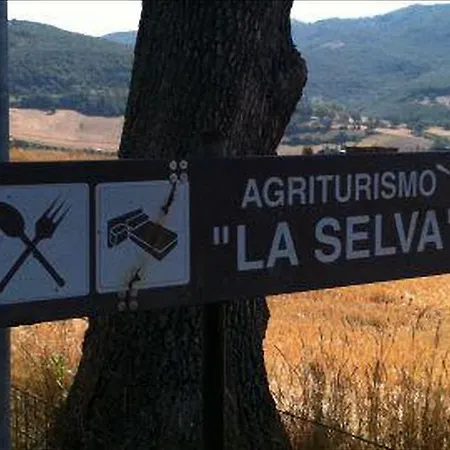Lantgård La Selva *